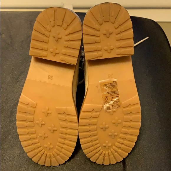 Combat Boots - Picture 7 of 7